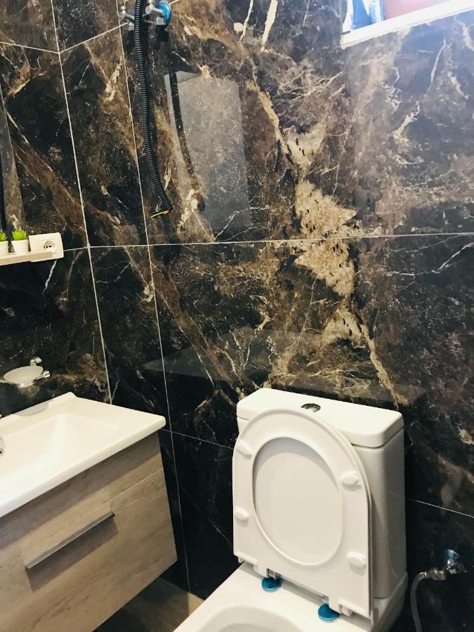 Enia'S Room Saranda Dış mekan fotoğraf