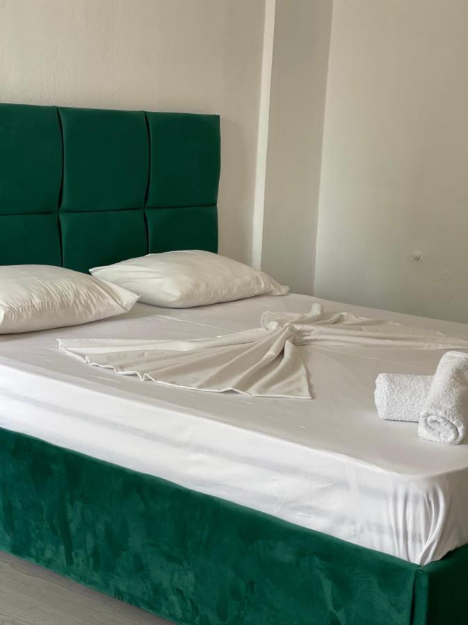 Enia'S Room Saranda Dış mekan fotoğraf