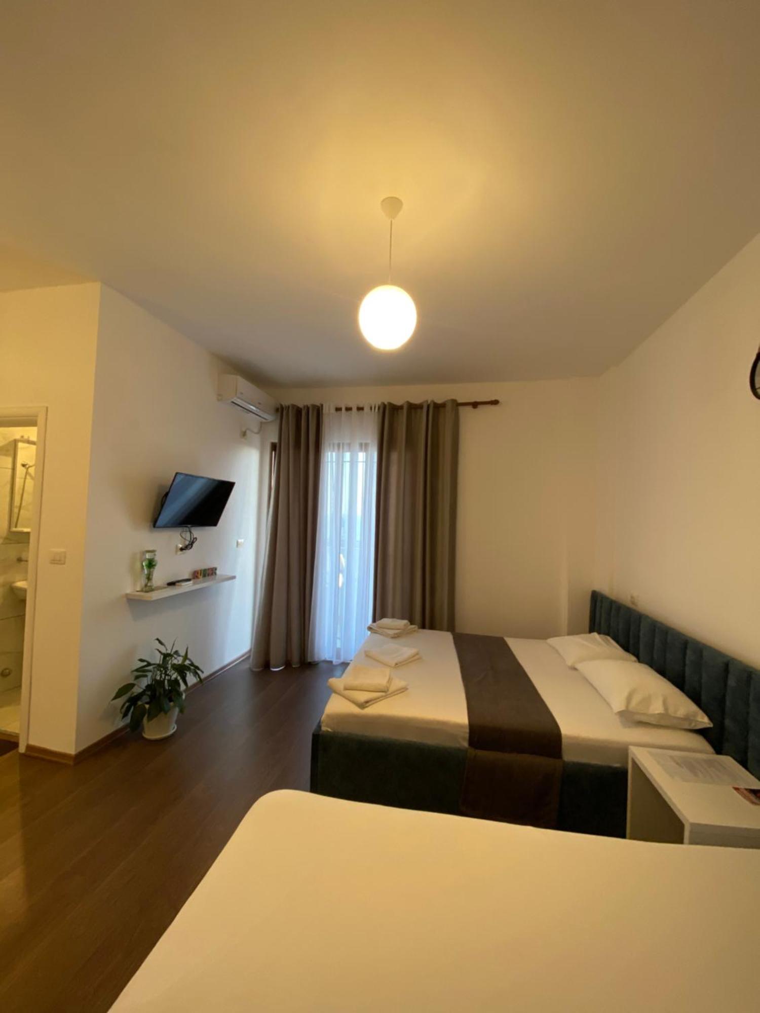Enia'S Room Saranda Dış mekan fotoğraf